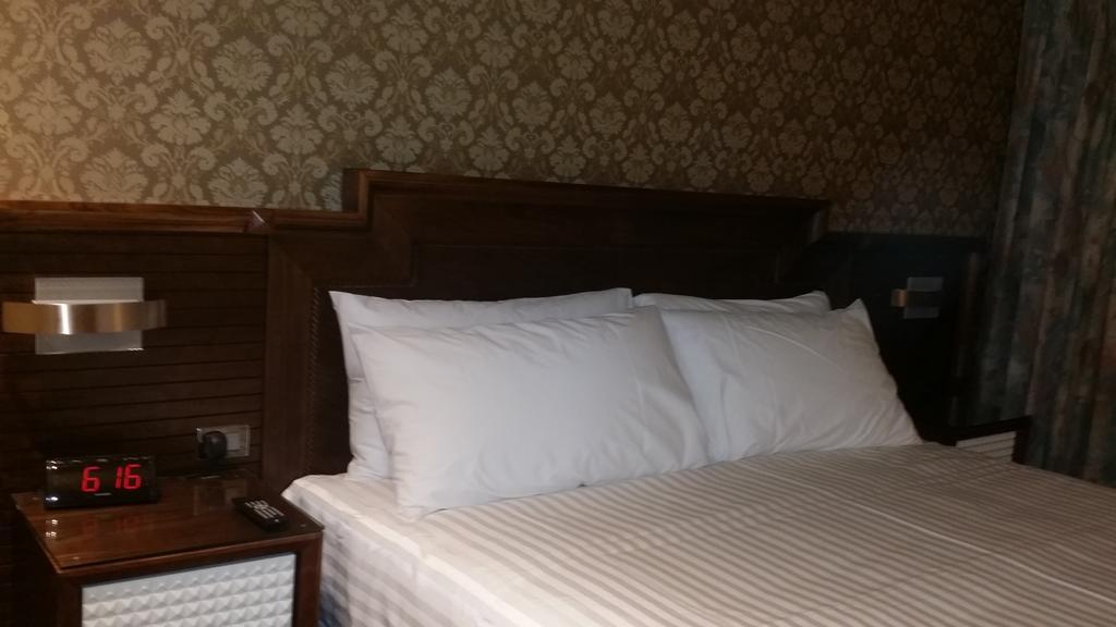 The Deluxe Hotel Vancouver Quarto foto