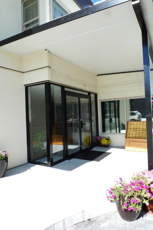 The Deluxe Hotel Vancouver Exterior foto