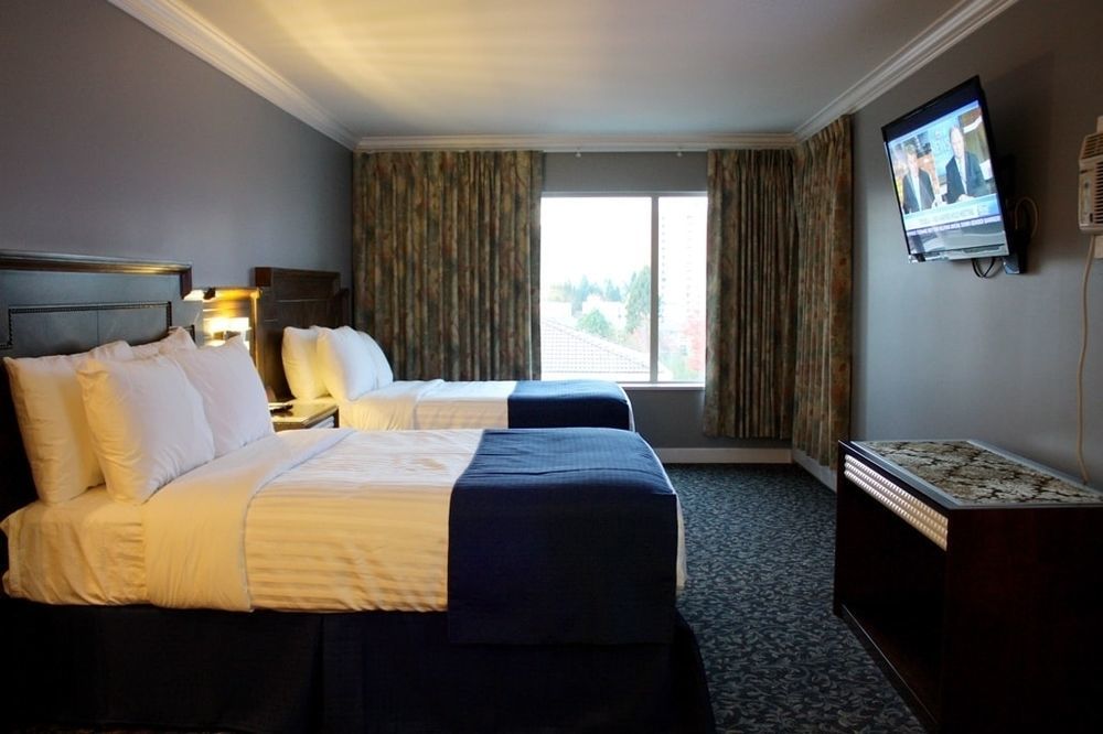 The Deluxe Hotel Vancouver Exterior foto